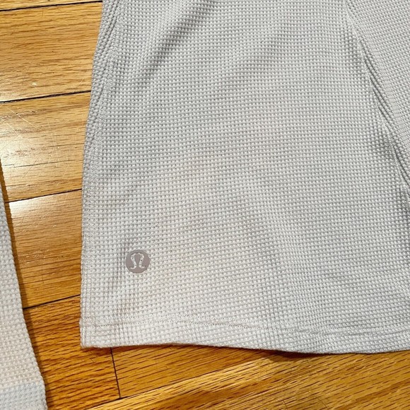 Lululemon Closed Call Henley Womens Thermal Waffle Knit Top Shirt Size XS EUC - Picture 14 of 15